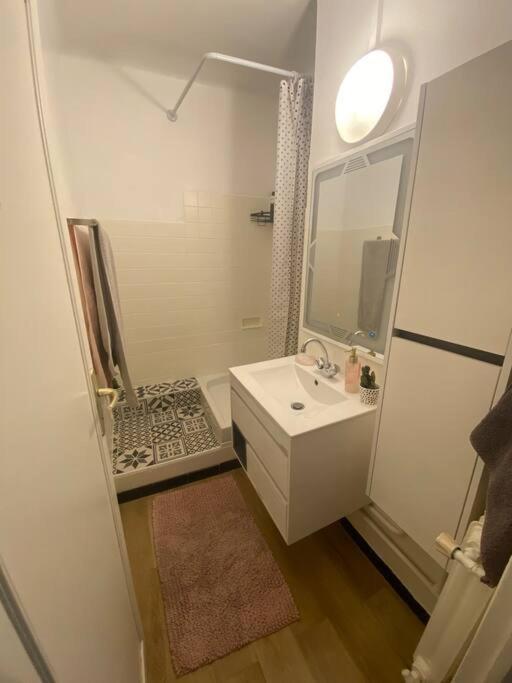 Appartement T4 A Deux Pas De La Gare St Charles 马赛 外观 照片