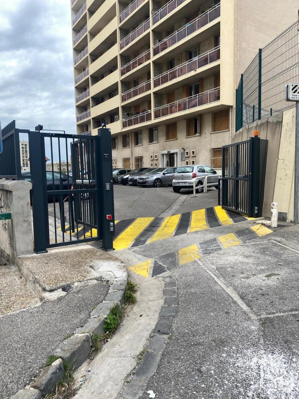 Appartement T4 A Deux Pas De La Gare St Charles 马赛 外观 照片